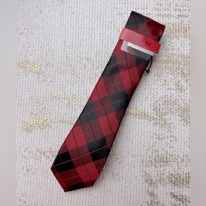 ALFANI Men’s Black & Red Buffalo Plaid Holiday Check Necktie With Clip NWT